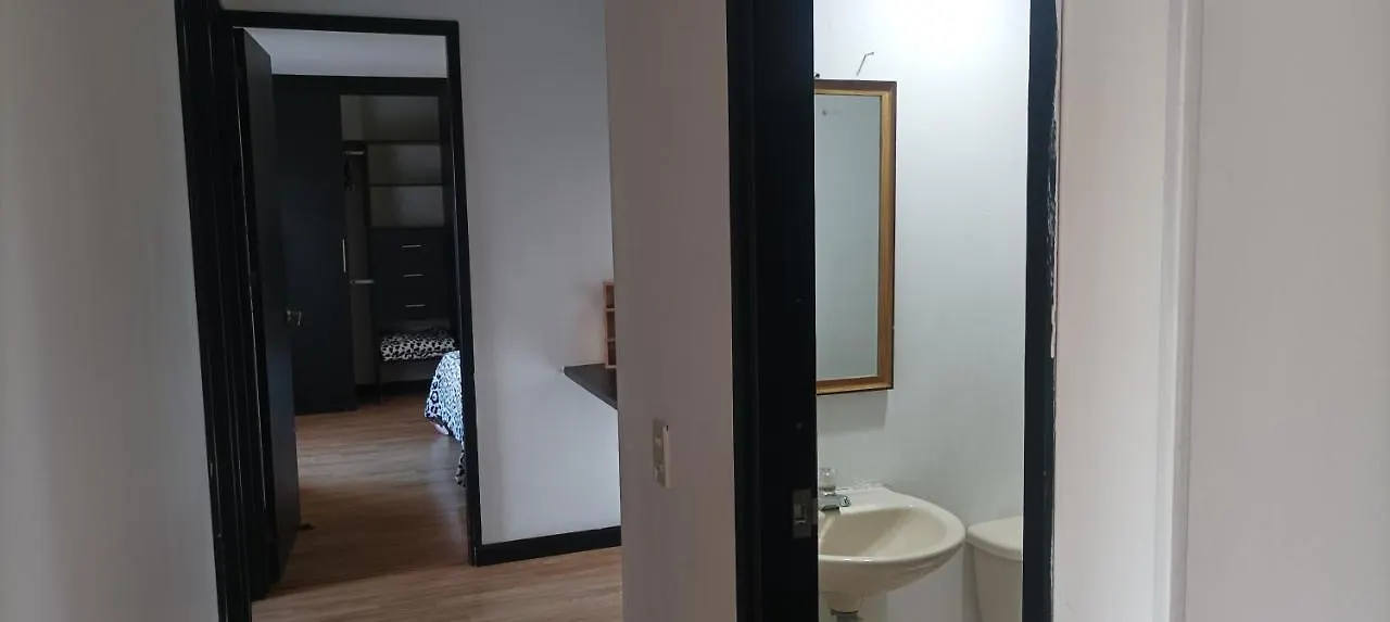 Apartamento Amoblado Mirador De Los Bernal Διαμέρισμα Μεντεγίν